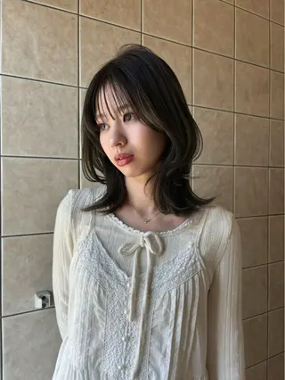 ミディアム début 【ももか】のヘアスタイル