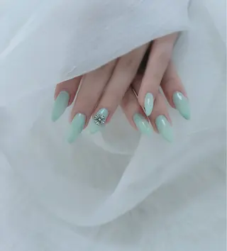 ネイル ESPOIR Ｎのネイルデザイン