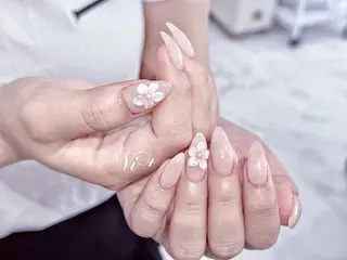 ネイル ✨Nailsalon Vi+✨のネイルデザイン