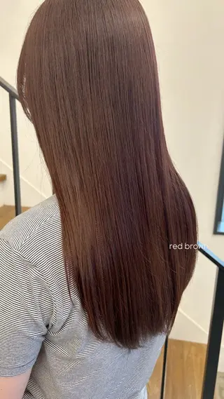 ロング 本澤 朋香のヘアスタイル
