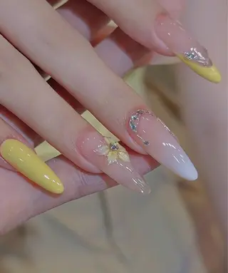 ネイル D-BEAUTY Nailsalonのネイルデザイン