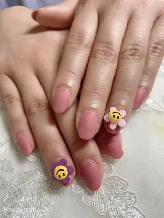 ネイル Max nail&eyeのネイルデザイン