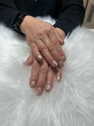 ネイル レイレア ネイルルームのネイルデザイン