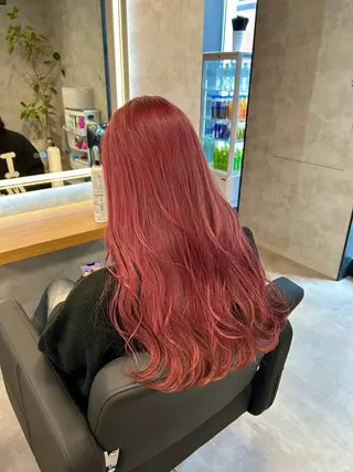 ロング カラー パーマ ヘアアレンジ 透明感ブリーチカラー 🌈TOMOHIROのヘアスタイル