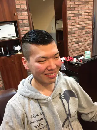 ショート 赤坂barber 古澤慶一郎【モテ髪】のヘアスタイル
