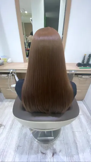 ロング カラー 髪質改善 西村優作のヘアスタイル