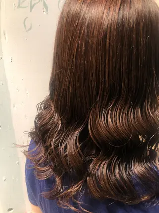 ミディアム カラー Ofhair 柴田咲喜のエステ・リラクイメージ