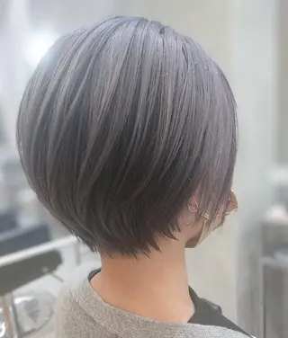 ショート カラー VIMhair天神店 縮毛矯正 ハイライトのヘアスタイル