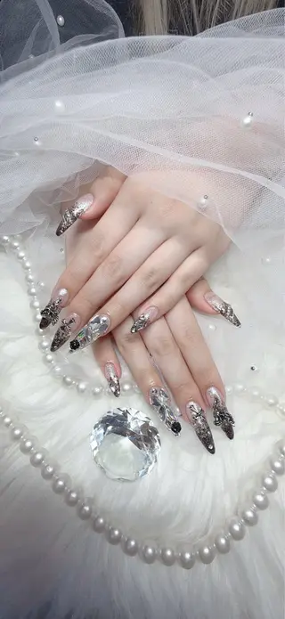 ネイル Yudia Manamiのネイルデザイン
