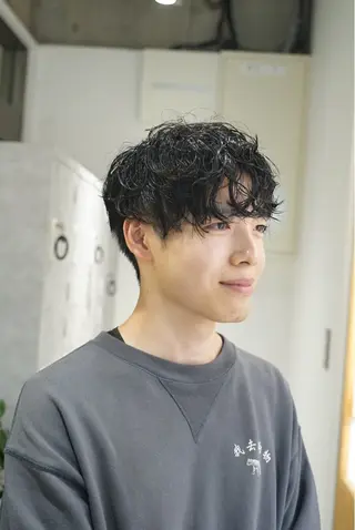 メンズ 月100人以上 髪質改善施術|谷口のヘアスタイル