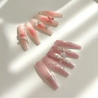 ネイル NailSalon Liaraのネイルデザイン