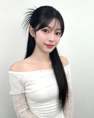セミロング 前髪顔まわりカット 🌈中村海聖のヘアスタイル