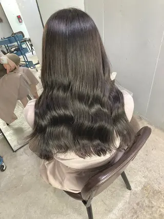 セミロング lok[ロク] 高田馬場のヘアスタイル