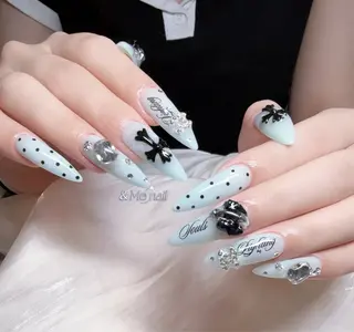 ネイル ＆ME アンドミーのネイルデザイン