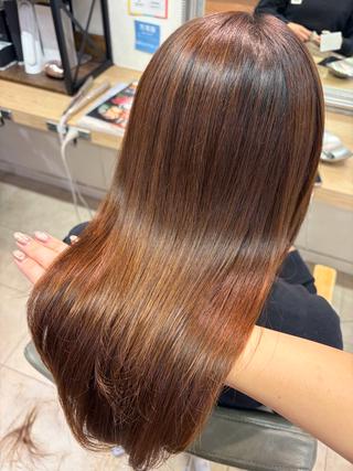 ロング パーマ 一目惚れ艶ハイトーン /艶カラー/しほのヘアスタイル