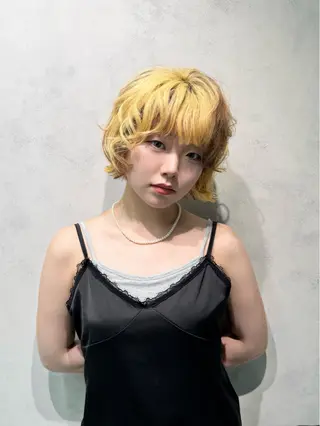 ショート YUME/ワンホン ダブルカラー/表参道のヘアスタイル