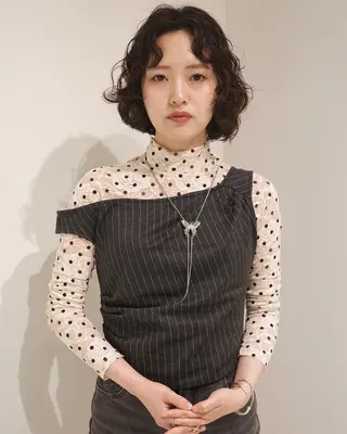 ショート パーマ (h)wim ウィムのヘアスタイル