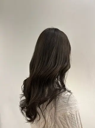 ロング カラー HASIMOTO jijibyMOPSのヘアスタイル