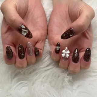 ネイル 💖𝓜𝓲𝓸 /6月予約受付中💖のネイルデザイン