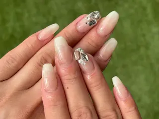 ネイル ✴︎ Delightのネイルデザイン