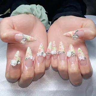 ネイル 個性派ネイル🌈 岐阜🐶みのりのネイルデザイン