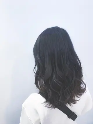 セミロング カラー 地毛風ストレート/ 髪質改善/榎本流行のヘアスタイル