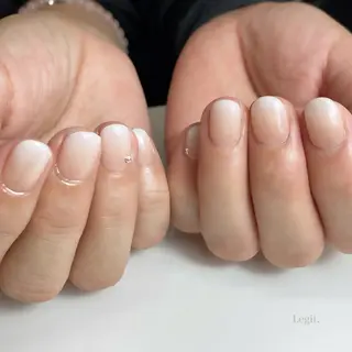 ネイル Legit nail salonのネイルデザイン