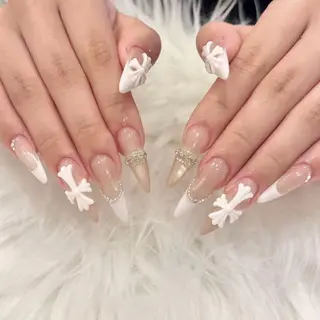 ネイル Luna Gladeのネイルデザイン