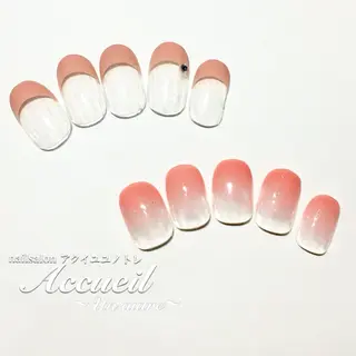 ネイル ビジューバイアクイユ ネイルズ 東中野店のネイルデザイン