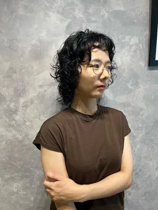 ミディアム T Akaneのヘアスタイル
