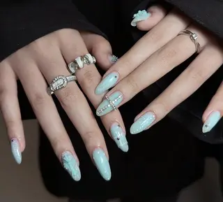 ネイル 🎀 Ayaka_nailのネイルデザイン