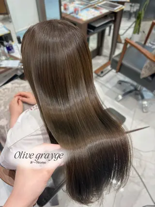 セミロング カラー momo🍑/顔周り カット指名No.1のヘアスタイル