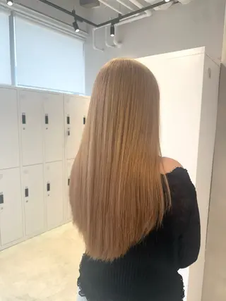 ロング カラー ハイトーン/うる艶 🤍カラー Mioのヘアスタイル