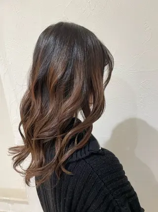 ロング 渡邊花奈 韓国ヘアのヘアスタイル