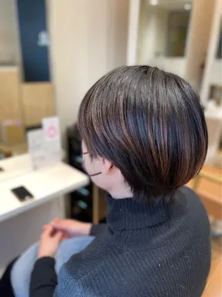 ショート 亀田 実花のヘアスタイル