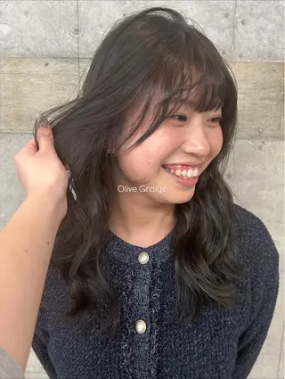 カラー カエデ🐬 カットモデルのヘアスタイル