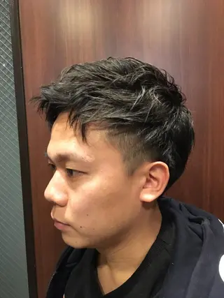 ショート パーマ 小島 史也のヘアスタイル