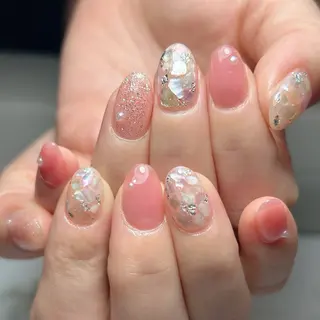 ネイル RuxuryNail ／RiAnnaのネイルデザイン