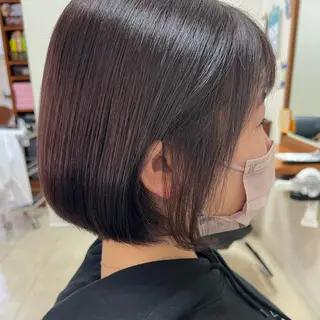 ショート カラー 黒崎 美乃里のヘアスタイル