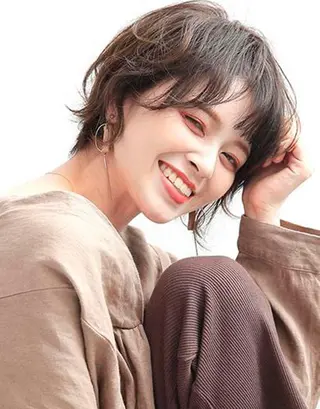 ショート cher. 新井瑞希のヘアスタイル