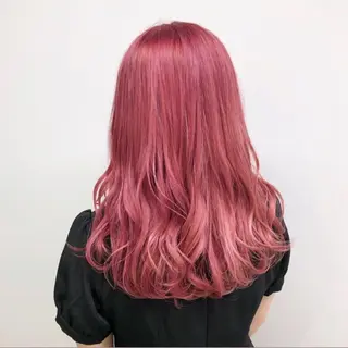 ミディアム カラー 🤍💕ブリーチカラ ーAyaka💕🤍のヘアスタイル