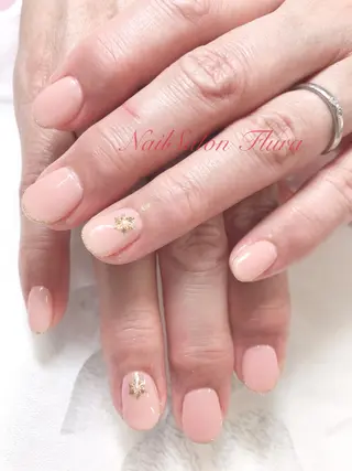 ネイル NailSalon Fluraのネイルデザイン