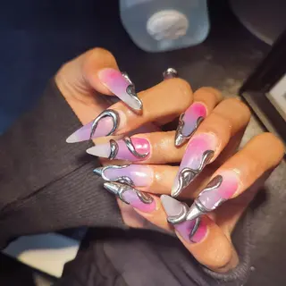 ネイル RUNWAY 　　のネイルデザイン