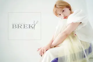 ショート カラー BREK 袋井店のヘアスタイル