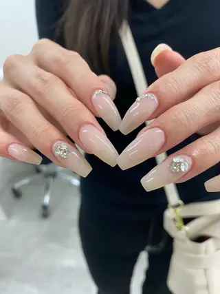 ネイル REINA 心斎橋ネイリストのネイルデザイン