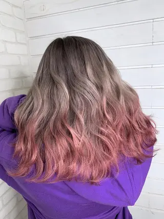 ミディアム 穐田 司樹のヘアスタイル