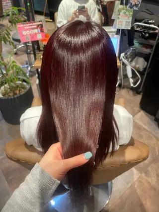 カラー 中里 優羽のヘアスタイル