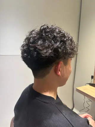 ショート 渡辺 健太郎のヘアスタイル