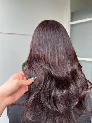 ロング ワタナベ モカ🦢ダブルカラーのヘアスタイル