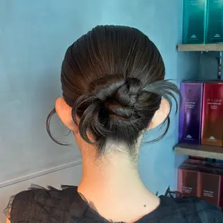 ヘアアレンジ 艶感カラー/オリーブ アレンジ：♡のヘアスタイル